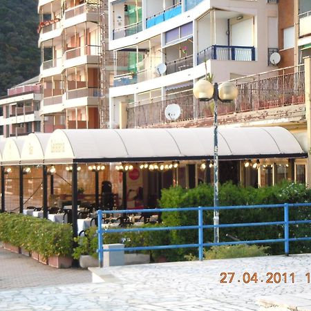 Albergo La Lampara Deiva Marina Exterior foto