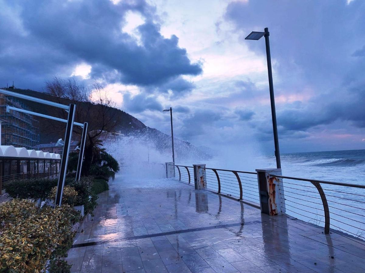 Albergo La Lampara Deiva Marina Exterior foto