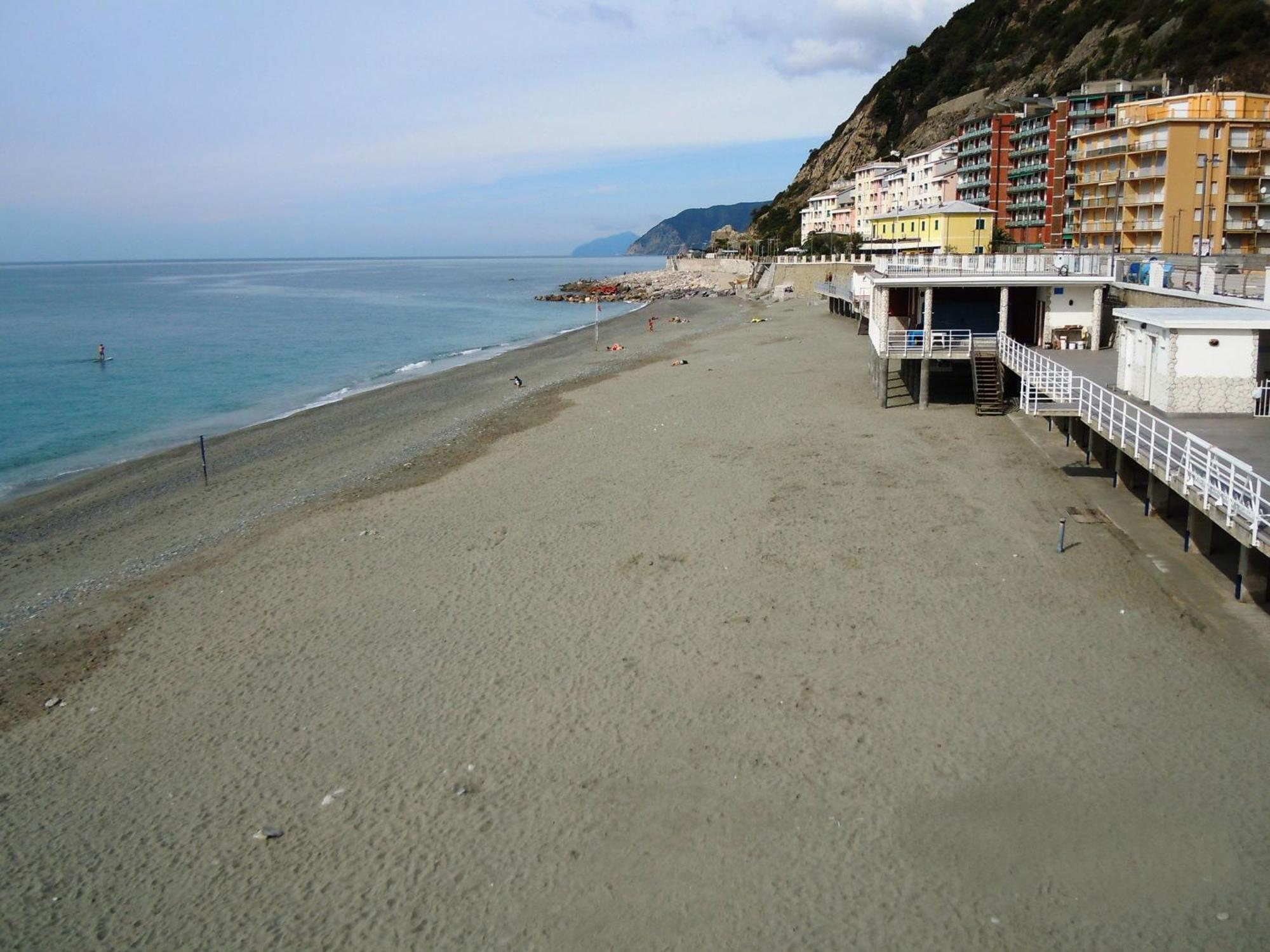 Albergo La Lampara Deiva Marina Exterior foto