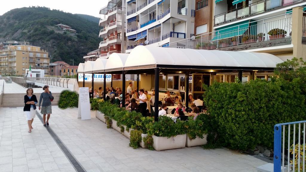 Albergo La Lampara Deiva Marina Exterior foto